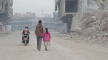 Docu: Stad van twee lentes in Humanity House