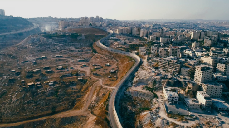 Terugluisteren. Broken; A Palestinian Journey Through International Law